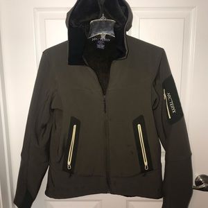 Arc’teryx Softshell Jacket Size M